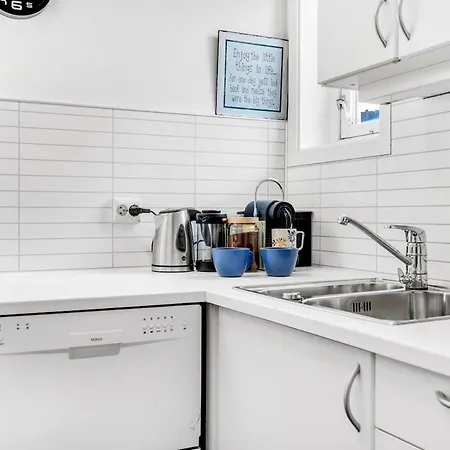 Polar Rose L L Unique Τρόμσο