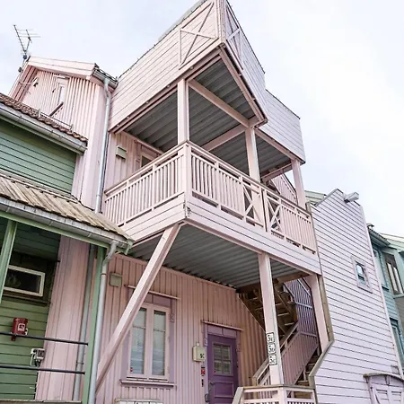 Polar Rose L L Unique *