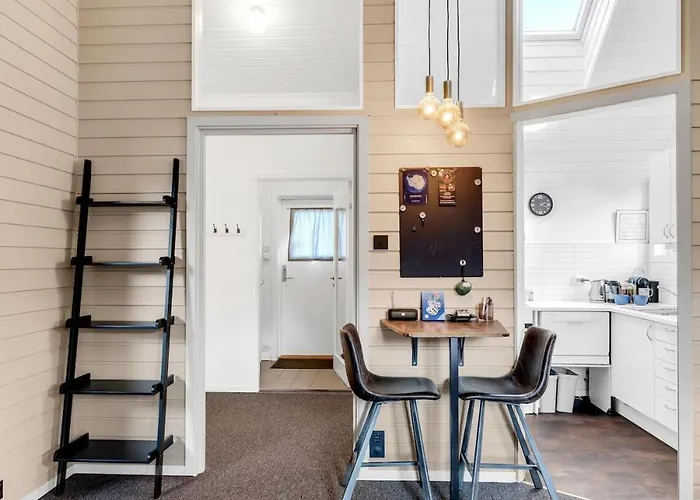 Polar Rose L L Unique דירה טרומסה