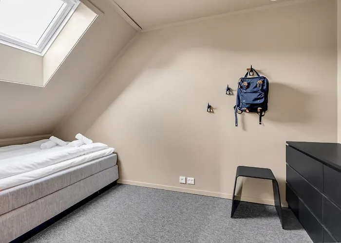 Polar Rose L L Unique Тромсё