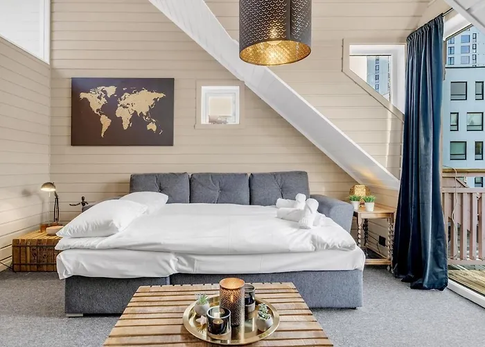 Апартаменты Polar Rose L L Unique Тромсё